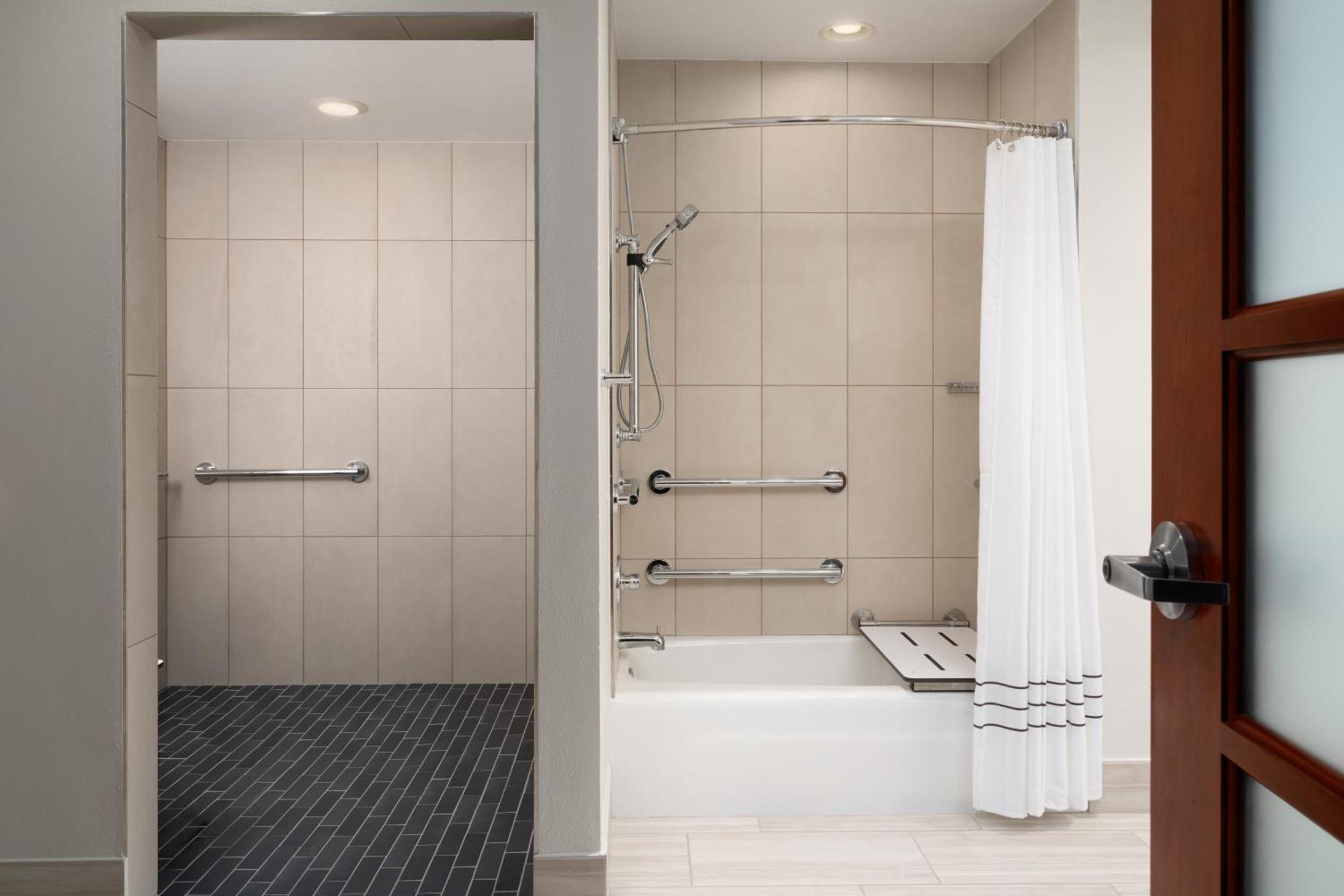 Embassy Suites San Marcos Hotel Conference Center מראה חיצוני תמונה